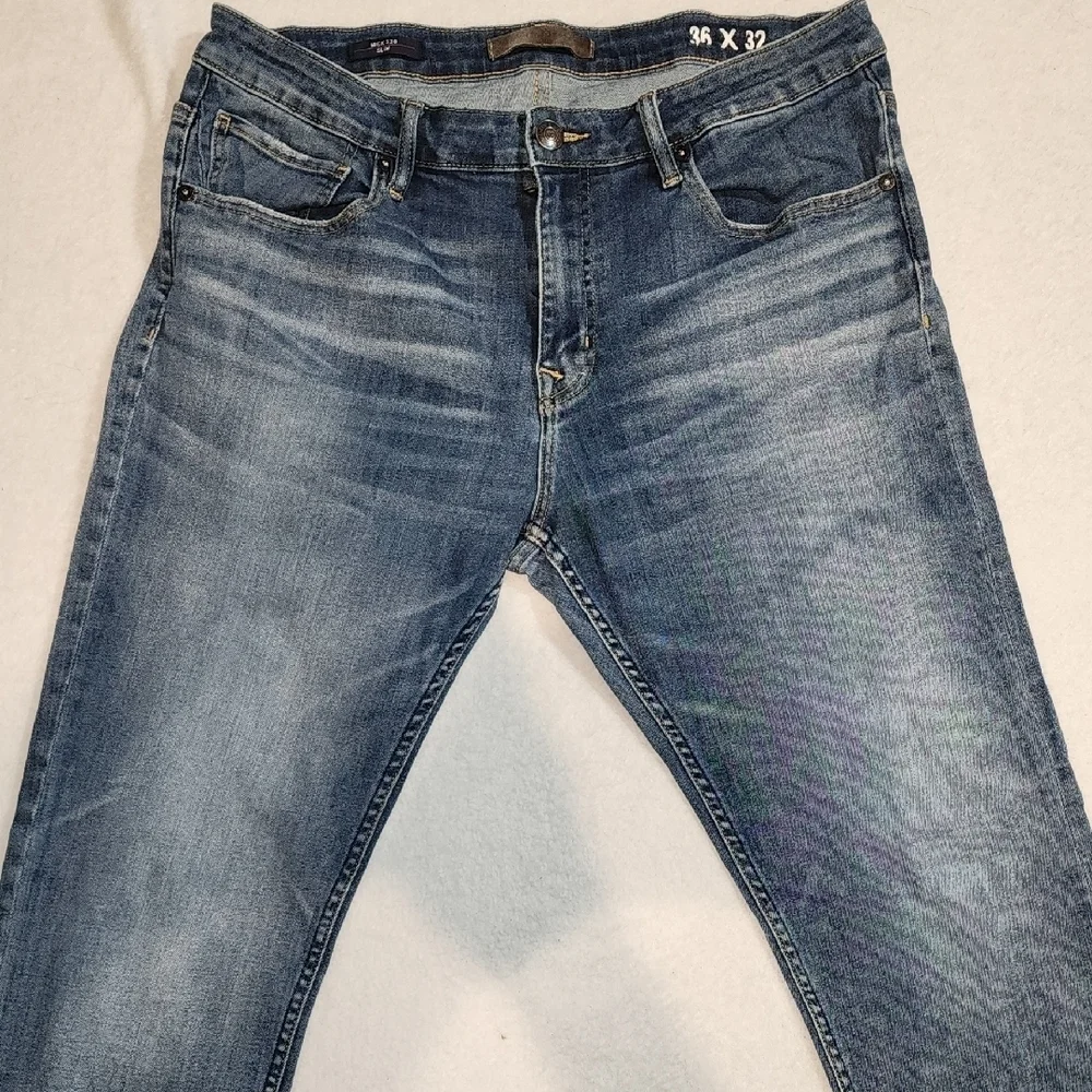 Stylish Men's Denim Jeans